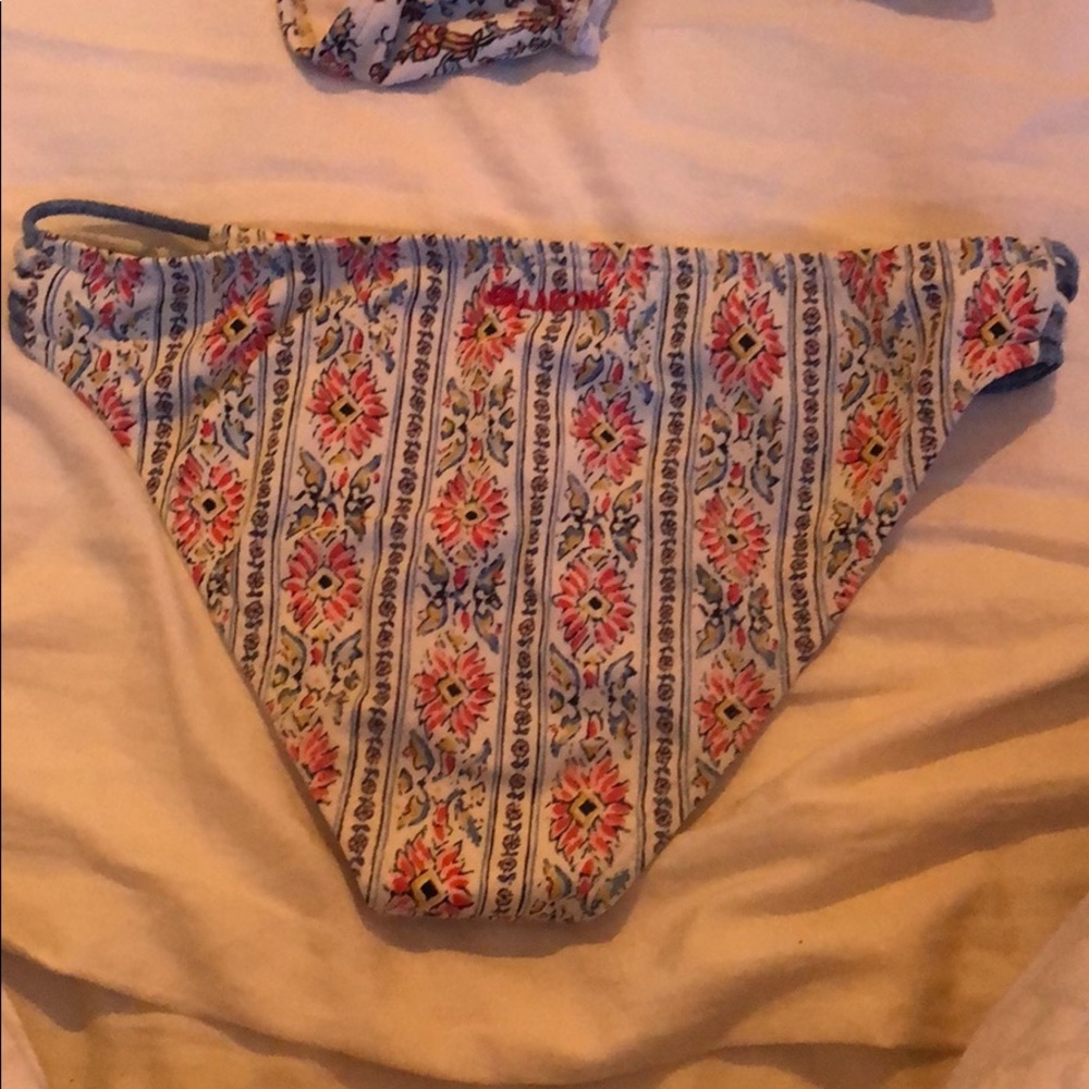 Bikini set - Picture 3 of 3